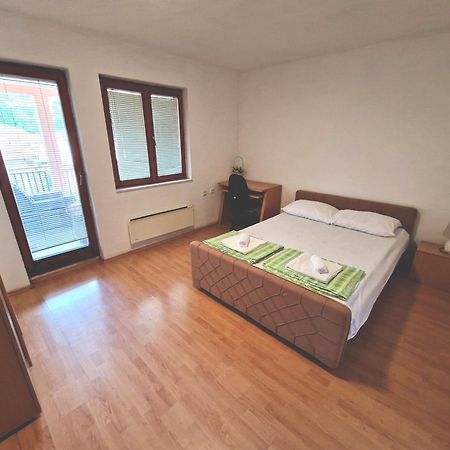 באניה לוקה Apartman Komfor מראה חיצוני תמונה
